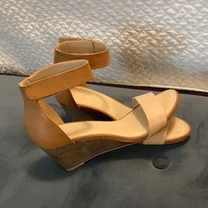 Chinese Laundry CL Wedges